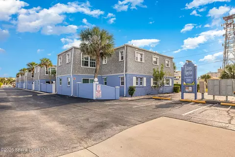 390 W Cocoa Beach Cswy #11-2, Cocoa Beach, FL 32931