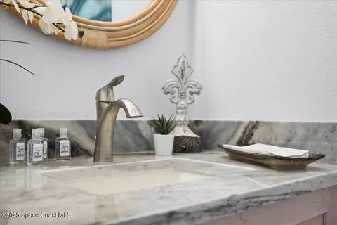 Bath - 913 Paddleboard Ct, Melbourne, FL 32935 photo 6 of 7