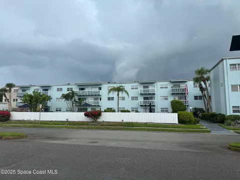 223 Columbia Dr #122, Cape Canaveral, FL 32920