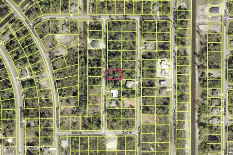451 Windsor Ave S, Lehigh Acres, FL 33974