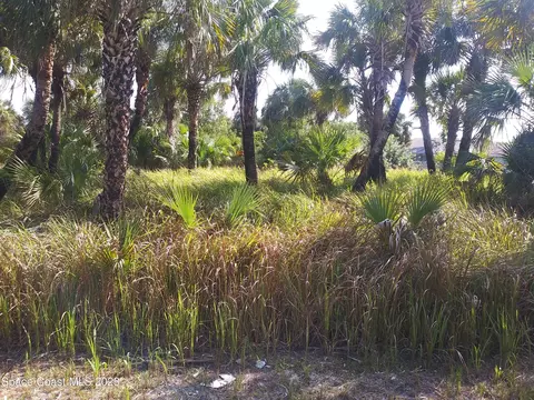 622 Heron Rd, Palm Bay, FL 32908