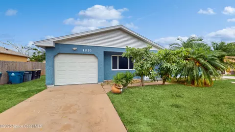 1053 Zambrana St SE, Palm Bay, FL 32909