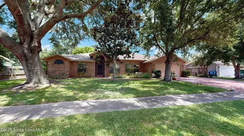 2832 School Dr, Palm Bay, FL 32905