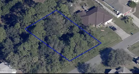 935 Westport St SE, Palm Bay, FL 32909