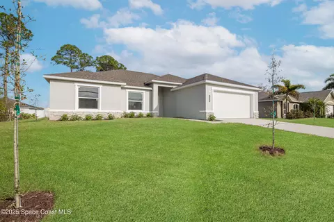 1219 Ragen Rd SE, Palm Bay, FL 32909
