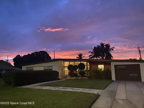 403 21st Pl SE, Vero Beach, FL 32962