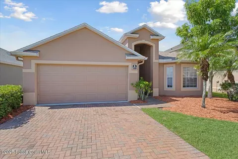 2817 Mondavi Dr, Rockledge, FL 32955