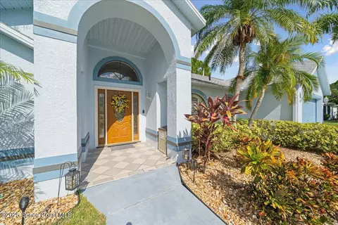 7743 Greenboro Dr, Melbourne, FL 32904