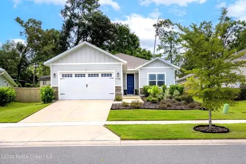 1735 SW 70th Cir, Gainesville, FL 32607