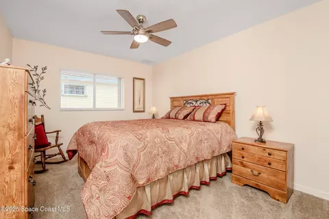 Bedroom - 6939 Mcgrady Dr, Melbourne, FL 32940 photo 5 of 6