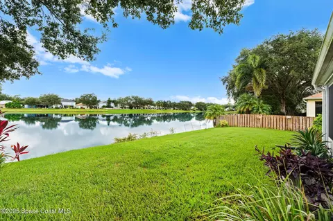 1719 Vista Lake Cir, Melbourne, FL 32904