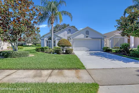 1692 Keys Gate Dr, Melbourne, FL 32940