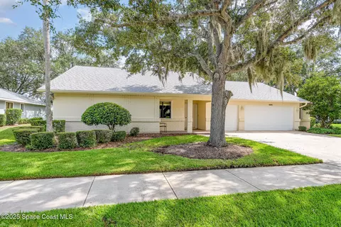 1605 Freedom Dr, Melbourne, FL 32940