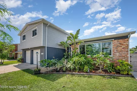1715 Hubbard Dr, Rockledge, FL 32955