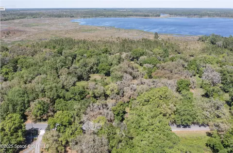 1758 Cr 308, Crescent City, FL 32112