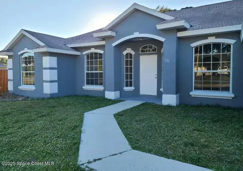 220 Medea Ave NW, Palm Bay, FL 32907