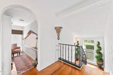 Entry Way - 121 Circle Dr, Cocoa, FL 32922 photo 11 of 18