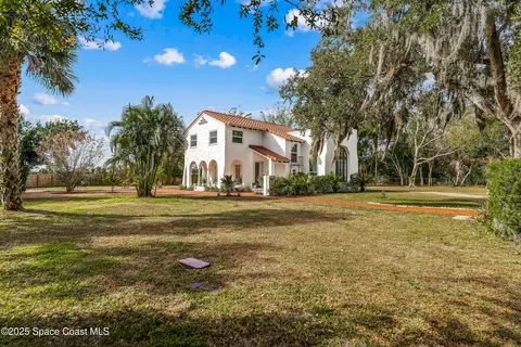 Exterior - 121 Circle Dr, Cocoa, FL 32922 photo 7 of 16