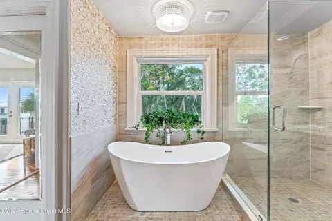 Bath - 121 Circle Dr, Cocoa, FL 32922 photo 6 of 16