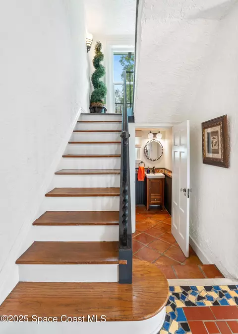 Entry Way - 121 Circle Dr, Cocoa, FL 32922 photo 10 of 18