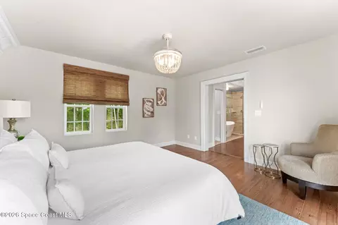 Bedroom - 121 Circle Dr, Cocoa, FL 32922 photo 12 of 12