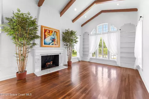 Living - 121 Circle Dr, Cocoa, FL 32922 photo 5 of 19