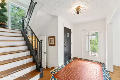 Entry Way - 121 Circle Dr, Cocoa, FL 32922 photo 2 of 18