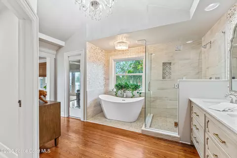 Bath - 121 Circle Dr, Cocoa, FL 32922 photo 7 of 16