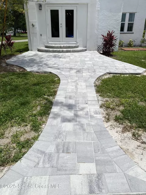 Exterior - 121 Circle Dr, Cocoa, FL 32922 photo 5 of 16