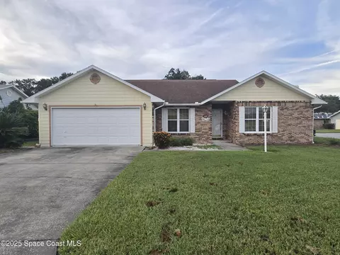 Homes For Sale in 34769, FL | Real Estate & Listings | Movoto