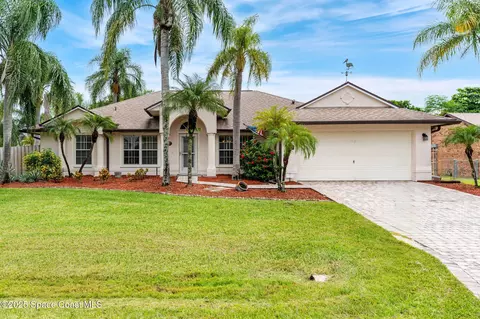 1013 Celle Ave NW, Palm Bay, FL 32907