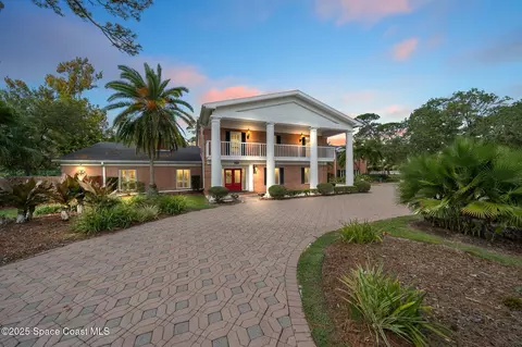 2195 S Courtenay Pkwy, Merritt Island, FL 32952