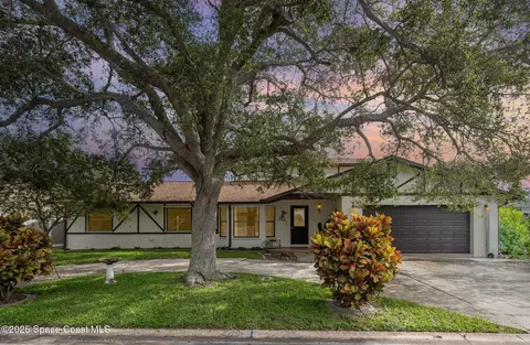 1635 Sandpiper St, Merritt Island, FL 32952