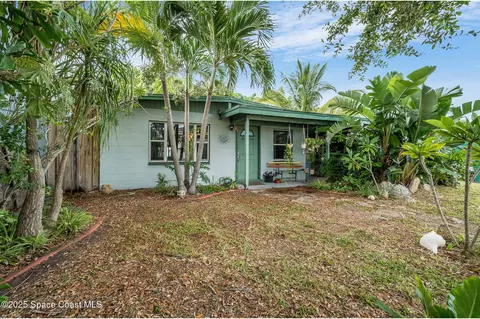 110 Lincoln Ave, Cape Canaveral, FL 32920