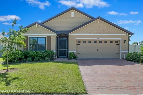 6575 Topaz Dr, Grant-valkaria, FL 32949