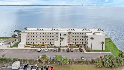 2469 S Washington Ave #C208, Titusville, FL 32780