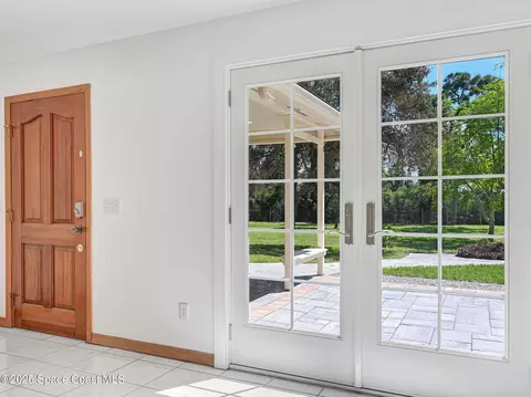 Entry Way - 6570 Whispering Pines Ln, Grant, FL 32949 photo 1 of 1