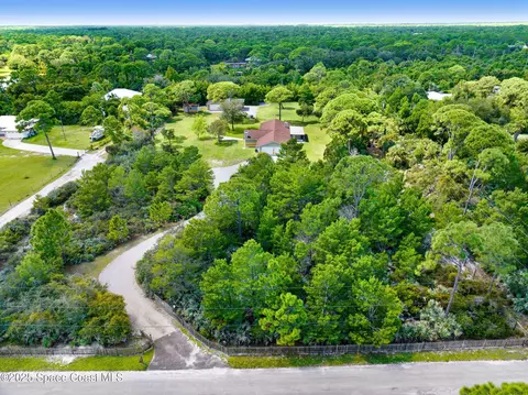 View/Area - 6570 Whispering Pines Ln, Grant, FL 32949 photo 5 of 16