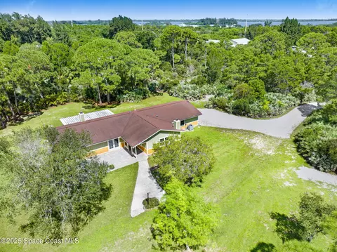 View/Area - 6570 Whispering Pines Ln, Grant, FL 32949 photo 8 of 16