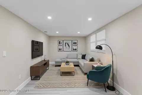 Living - 1940 Dawn Dr, Melbourne, FL 32935 photo 3 of 3