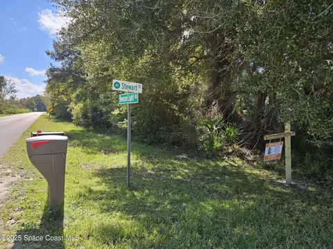 4600 N Beacon Light Rd N, Edgewater, FL 32141 photo 5