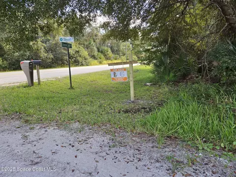 4600 N Beacon Light Rd N, Edgewater, FL 32141 photo 6
