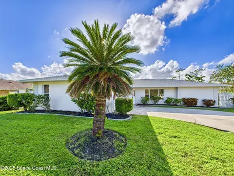 2280 NE Fallon Blvd, Palm Bay, FL 32907