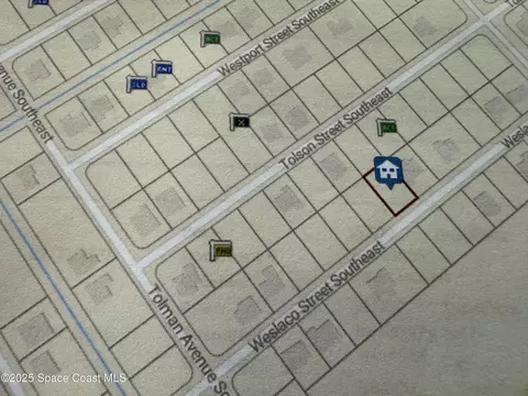 951 Weslaco St SE, Palm Bay, FL 32909