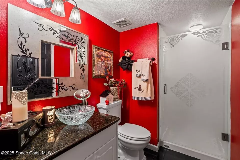 Bath - 104 Riverside Dr #203, Cocoa, FL 32922 photo 3 of 4