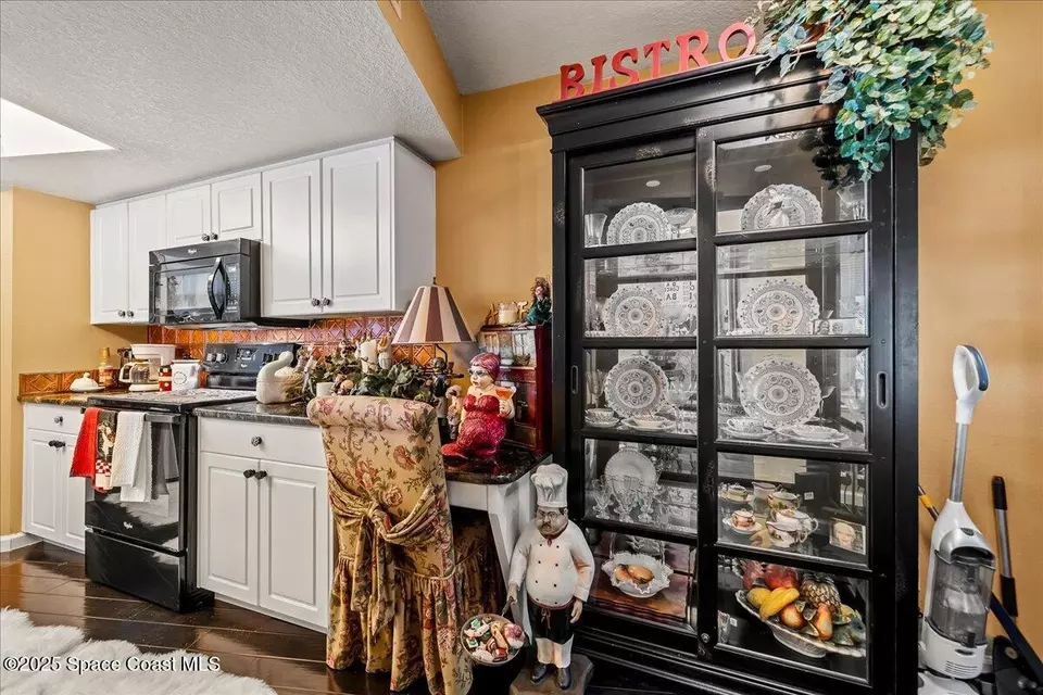 Kitchen - 104 Riverside Dr #203, Cocoa, FL 32922 photo 2 of 2