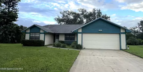 719 John Adams Ln, Melbourne, FL 32904