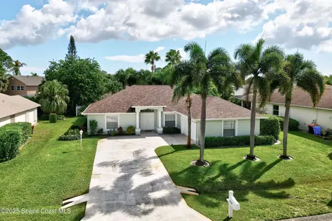 4820 48th Ave, Vero Beach, FL 32967