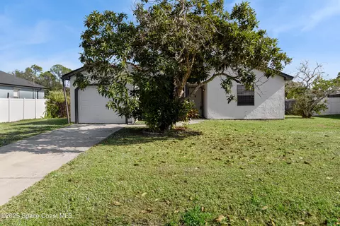 2861 Detached Cir SE, Palm Bay, FL 32909