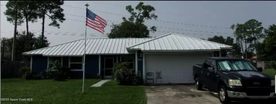  871 Southern Pine Trl, Rockledge, FL 32955 photo 1